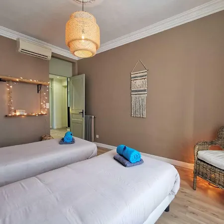 Le Lorraine Apartment *